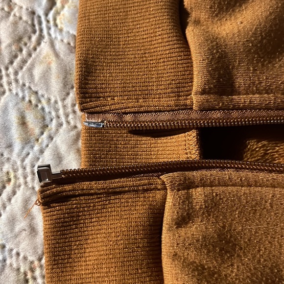 brown jacket - Picture 4 of 4